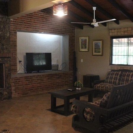 Posada San Miguel Paraguari Exterior foto